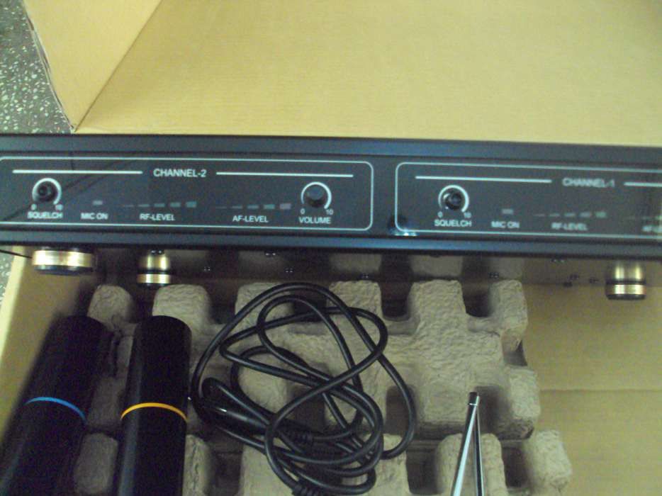 Set microphone wireless system karaoke-party