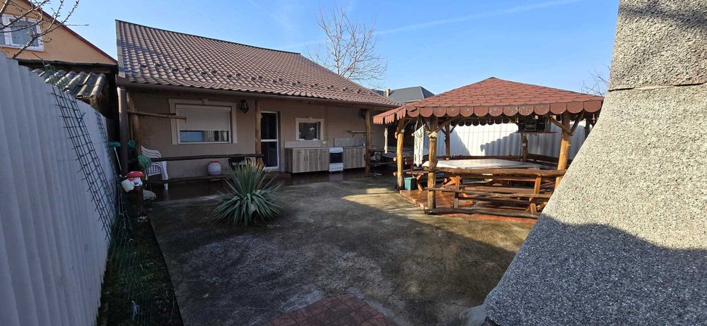 Inchizriez casa 120m2 Oradea