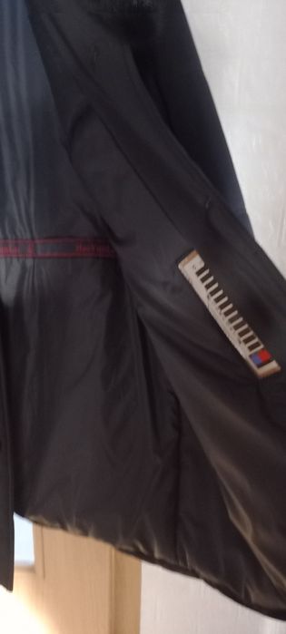 Продам недорого куртку