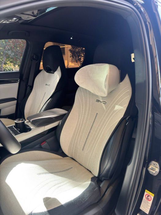 Ортопедическая подушка подголовник для сидений BYD