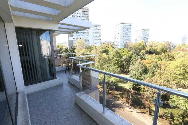 Дава се под наем Тристаен апартамент в Бургас, Лазур - 100 кв.м за 765 € - Снимка #7
