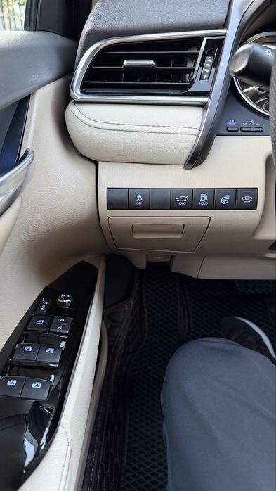 Toyota Camry 70 | 2019