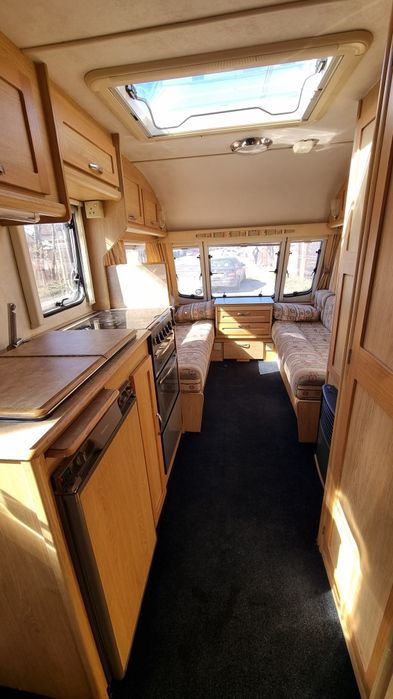 Rulota Elddis Avante, An 2001, 2 zone, Off camping, Boiler gaz