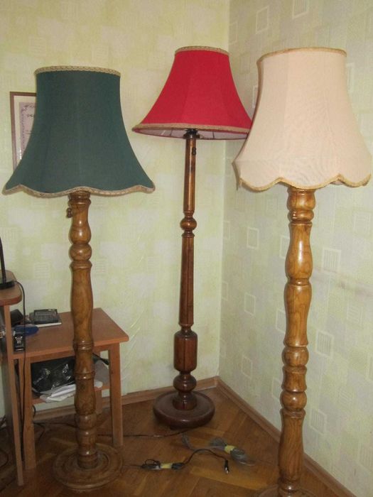 Високи и масивни лампиони