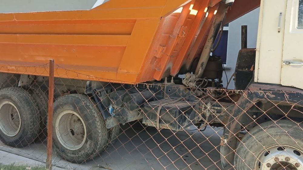 Kamaz sotiladi Yili 1986
