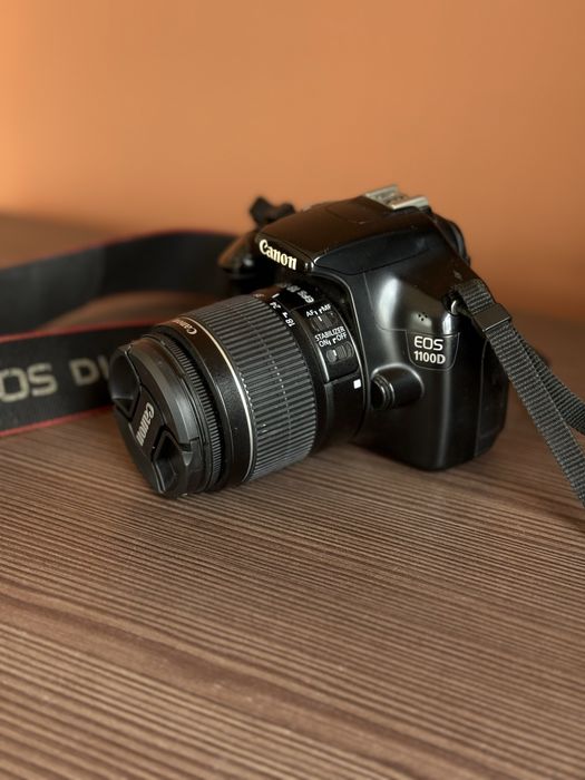 Фотоаппарат Canon EOS 1100D