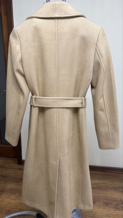 Демисезонное пальто