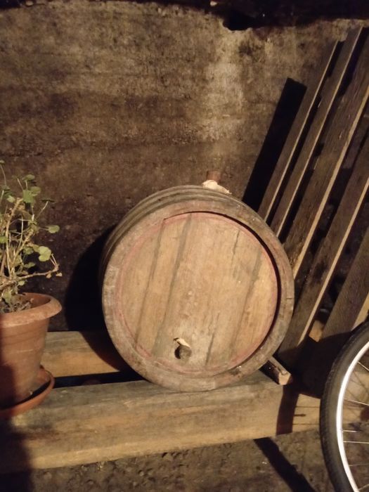 Butoi de stejar pt vin 120 l