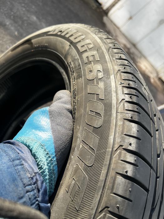 225/55/18- комплект шин