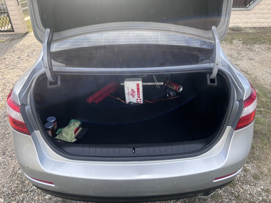 Renault latitude