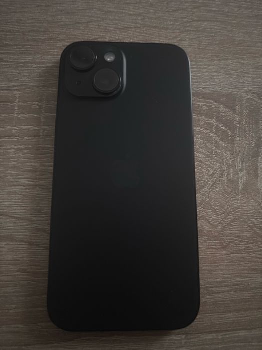 I phone 15 черен