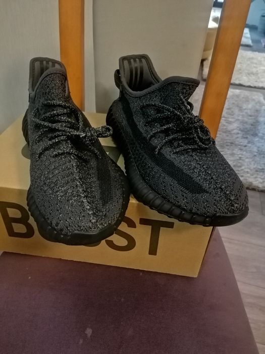 Adidas yeezy boost v2