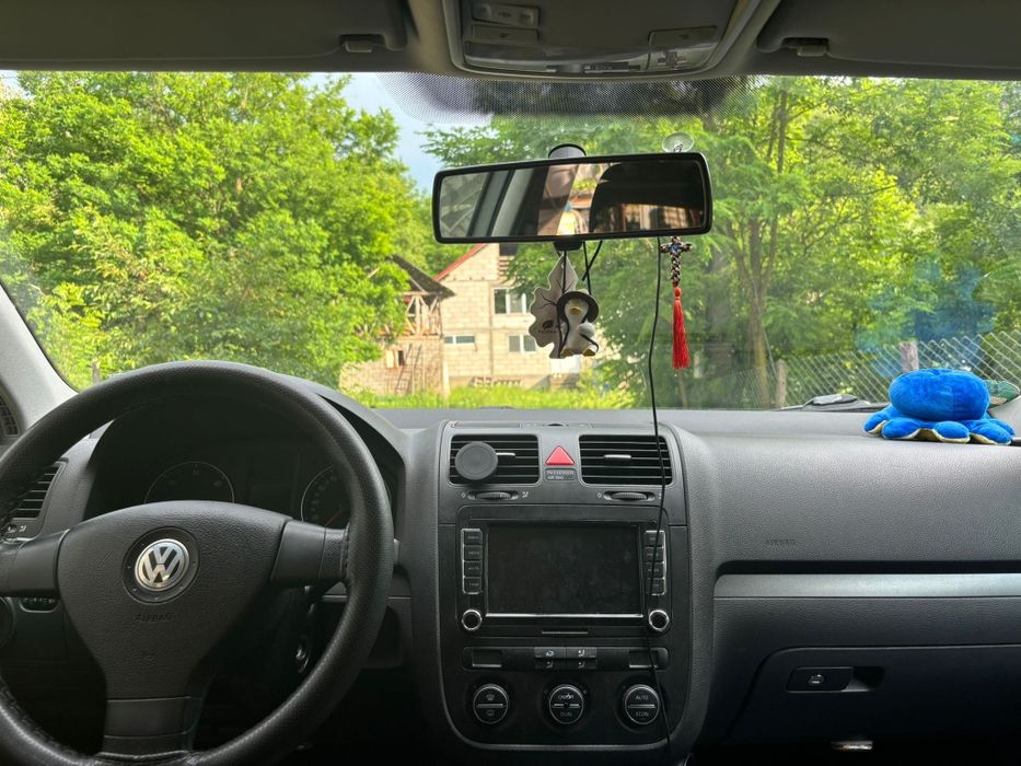 Vând golf 5 diesel fab 2008