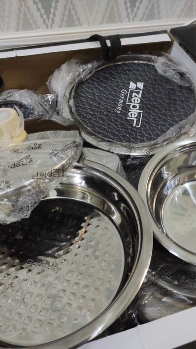 Продается набор, новая кастрюля от Цептер