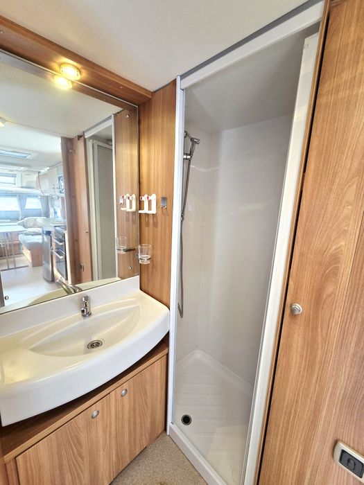 Rulota SWIFT 2011 Eleganta ,Confort, Autonomie