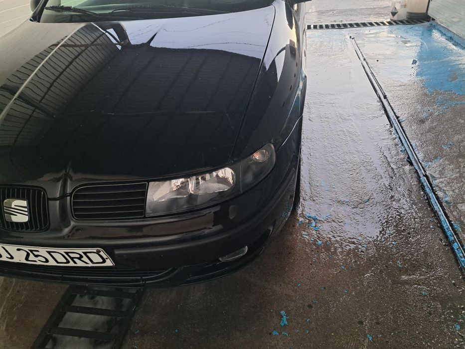 SEAT Leon 0 — imagine 2