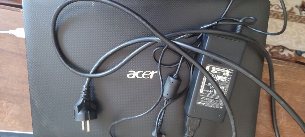 Продам ноутбук Acer