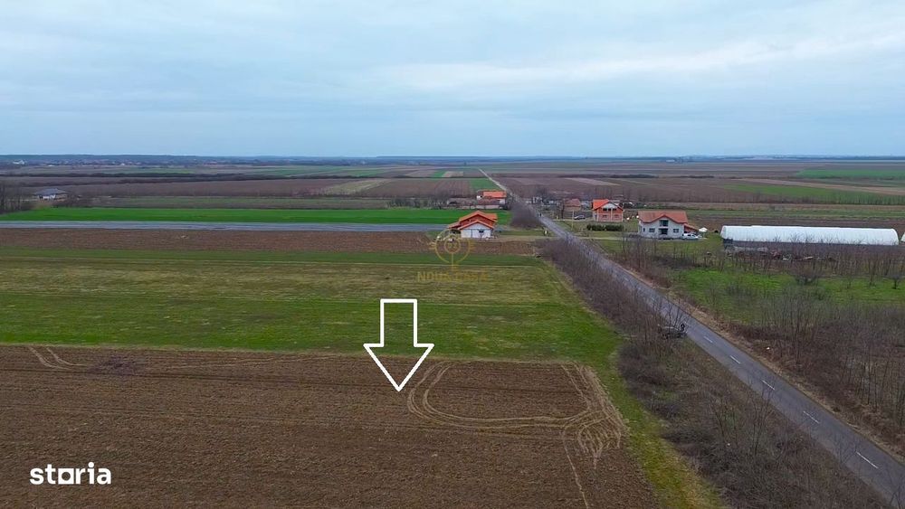 De vanzare Teren Intravilan Mediesu Aurit/Strada Asfaltata 4300MP