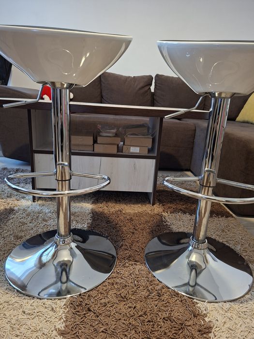 Бар столове 2 броя