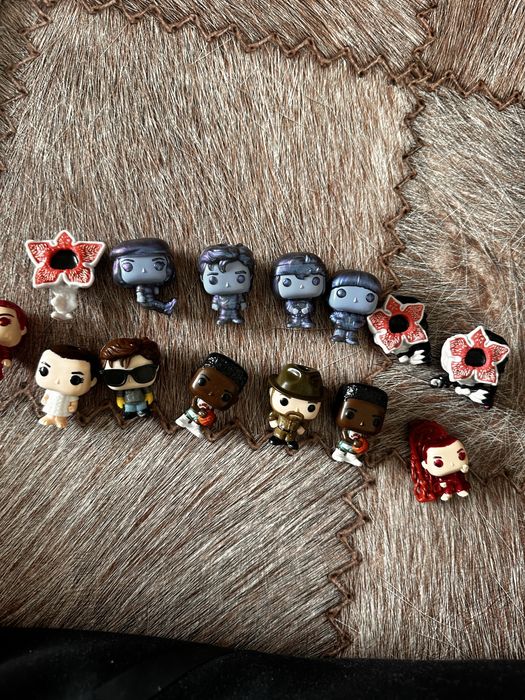 Продаю фигурки осд