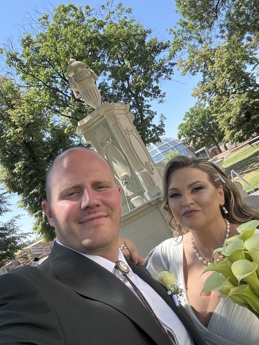 Rochie de mireasa in stare excelenta! Marime de la 42-44