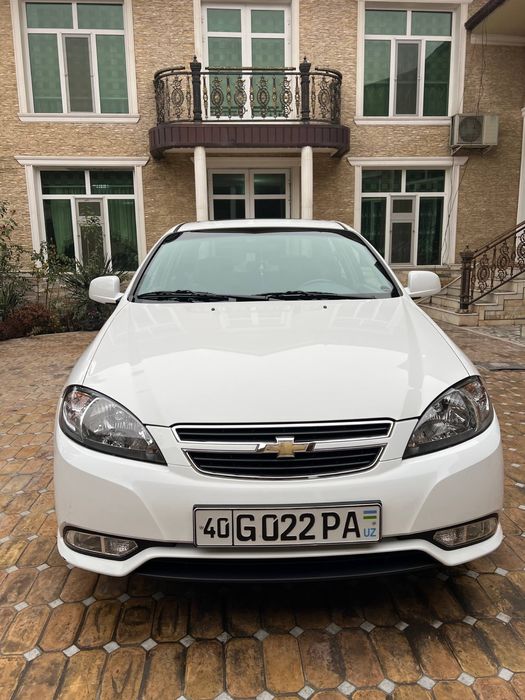 Gentra 2023 | Avtomat | 11 000 km | Oq | Ideal