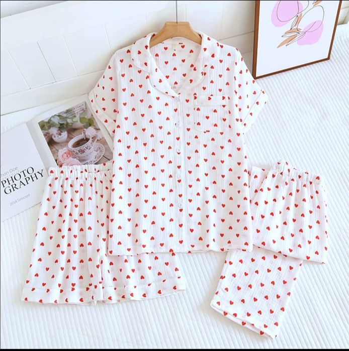 Пижамы, пеньюары