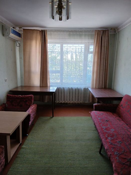 Сотувда дом  4 хона темир йул колледж якинида вокзал