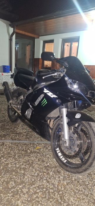 Vand yamaha r6 a2