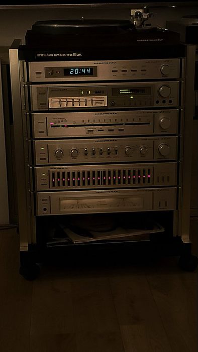Колекционерски сет Marantz RACK  SM 500, SC 500, EQ 20D, SD 5010, ST310L, AT 6. ТТ 6150