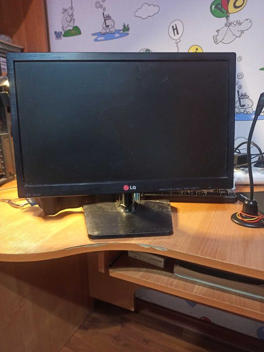 Монитор lg "18.5"