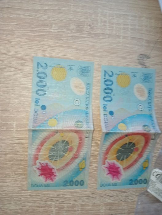 Bancnote de 2000 de lei cu ECLIPSA din anul  1999