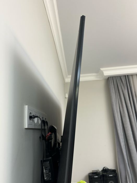 Продам телевизор LG 65SM8050PLC