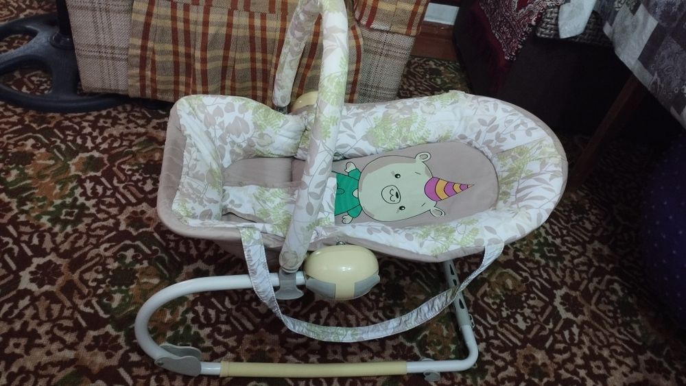 Продаётся детский шезлонг