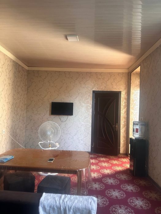 Учаска сотаман ўзими уйим яшап турган кирас яшис тайор уй мебиллари