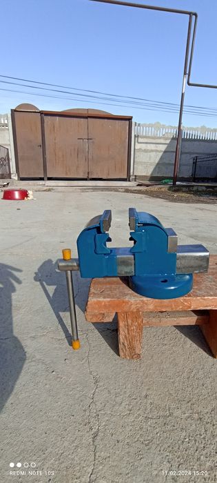 Продам тиски сделано в СССР