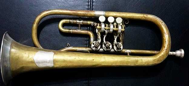 Продавам стар тромпет