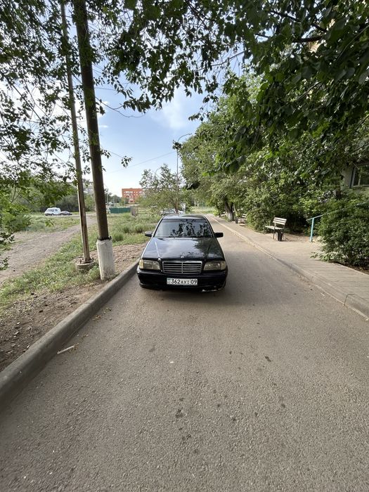Продается мерседес w202 на ативном ходу