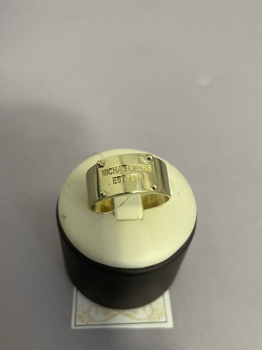 Кольцо желтое золото / СА72887