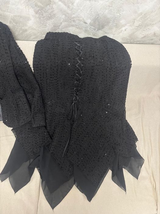 Vand costum ozazie