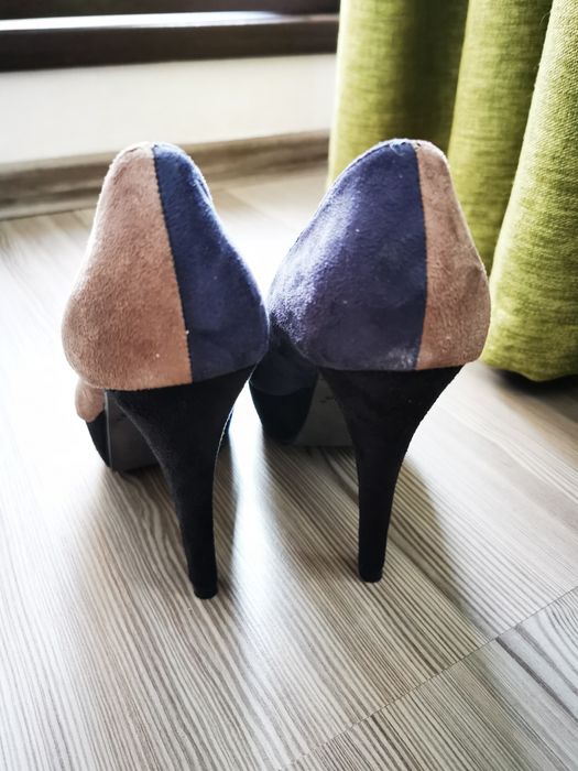 Pantofi platforma mărimea 39, noi