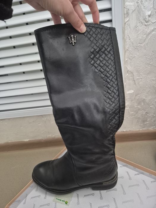 Продаётся зимние сапоги 36 размера