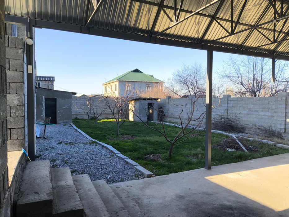 Дом продается 3 этажный