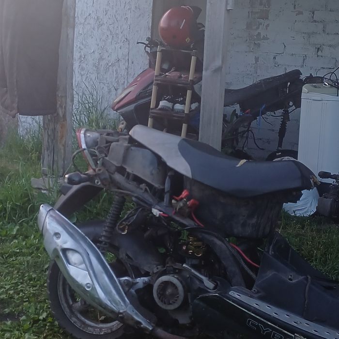 Скутер Sprint 80cc 139qmb