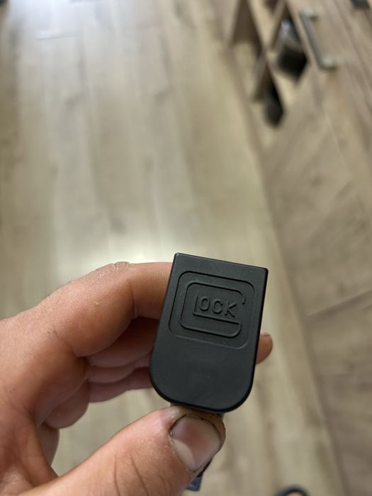 Glock 17 Gen.5 de vanzare.