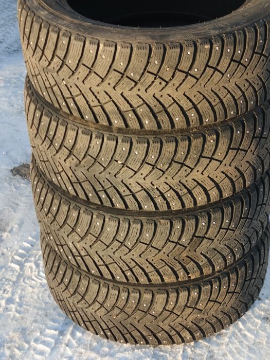 Продам зимние шины