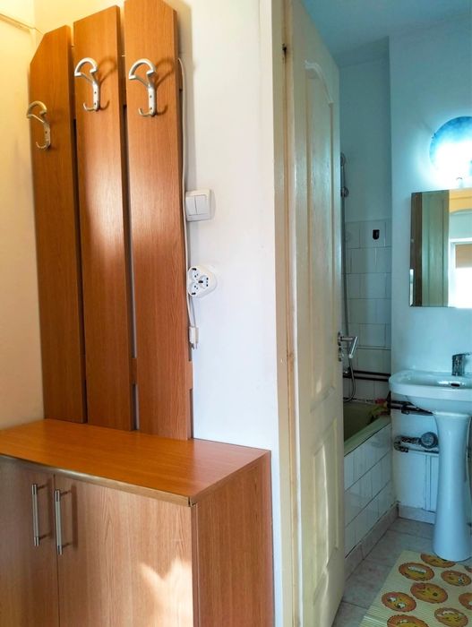 Garsonieră de închiriat