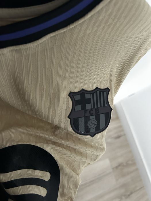 FC Barcelona away kit 2025-2026 Lamine Yamal/Pedri