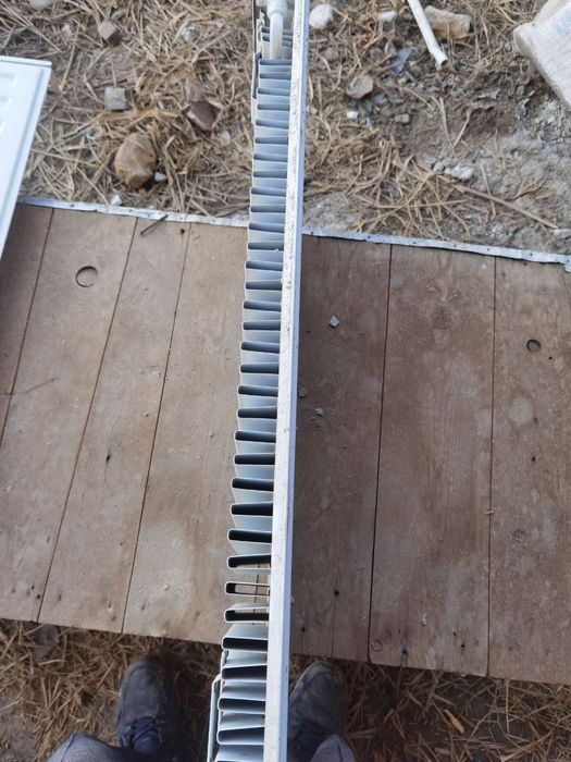 Мета радиатор сотилади