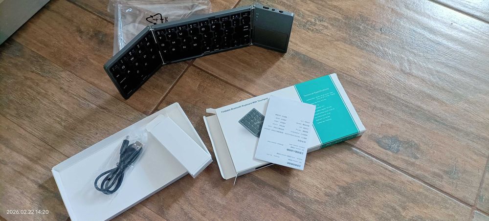 Masina tuns 5 in 1 + cadou Tastatură Bluetooth pliabilă cu touchpad